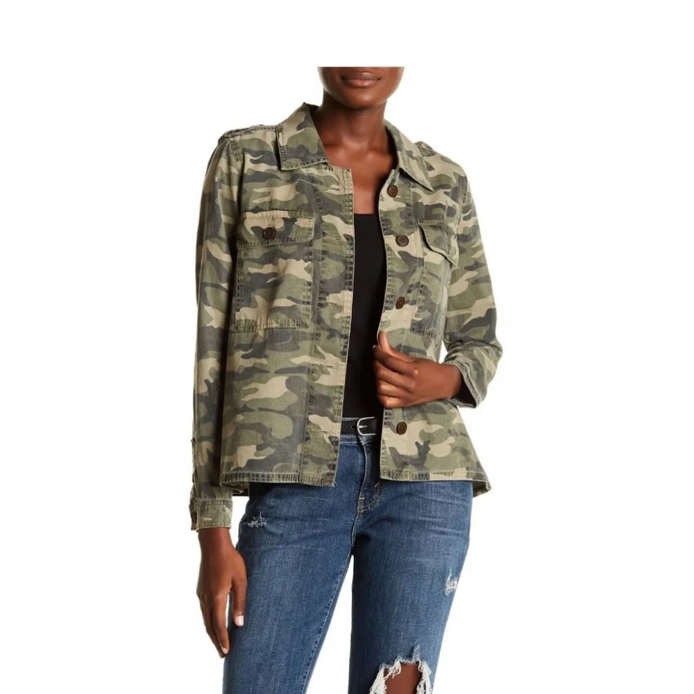LUCKY BRAND Green Camo Military Utility Shirt in Olive Green.